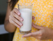 Rio Deserto doou mais de 17 mil litros de leite para entidades e famílias da região