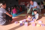 Oficina de Circo para Crian&ccedil;as proporciona interatividade entre pais e filhos