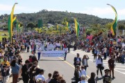 Mais de 90 instituições participam do desfile cívico-militar em Criciúma (SC)