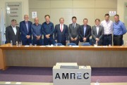 Nova diretoria executiva da AMREC é empossada