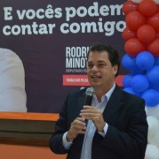 Deputado Rodrigo Minotto reúne lideranças de todo o Estado