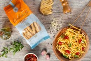 Dellarini lança nova marca e resgata a alegria das refeições em família
