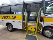 Içara entrega ônibus para o Atendimento Educacional Especializado