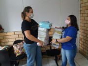 FAI entrega panos de prato para serem vendidos por entidades de Içara