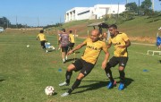 Grupo Carvoeiro trabalha parte f&iacute;sica e t&eacute;cnica