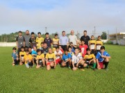 Recomeçam atividades da escolinha de futebol de Maracajá