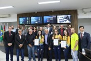 Legislativo entrega moção a medalhistas no Pan-Americano
