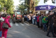 Grande número de pessoas participam de manifesto em Içara