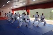 Atletas do karatê de Içara participam dos Jogos Escolares Brasileiros