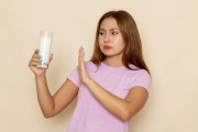 Intolerância à lactose e alergia à proteína do leite são diferentes