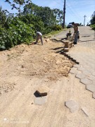 Governo Municipal de Urussanga realiza manutenções das lajotas 