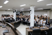 Escolas recebem mo&ccedil;&otilde;es de congratula&ccedil;&otilde;es pelas conquistas na OBAFOG