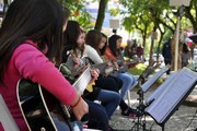 Oficina de violão da Fundação Cultural inicia Sábado na Praça