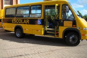 Servidor que usou ônibus escolar para transportar grevistas é condenado