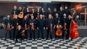 Camerata di Venezia realiza concerto aberto à comunidade