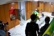 Bancada catarinense em Brasília quer a prisão de Gonçalves Dias