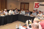 Encontro com as bancadas do PMDB refor&ccedil;a unidade