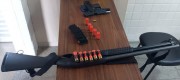 PF prende homem em flagrante com duas armas de fogo em Içara (SC)