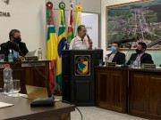 Prefeito e vice de Maracajá participam da 1º sessão ordinária do Legislativo
