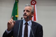Aprovado reajuste de 6,7% do m&iacute;nimo catarinense