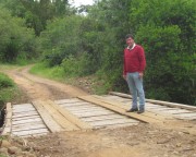 Secretaria de Obras de JM faz ponte e melhorias em estradas do interior