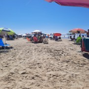 Fim de semana foi de sol quente e praia lotada em Balneário Rincão