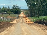 Pavimentação da Rota do Turismo Rural Içara avança na terraplanagem