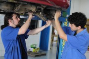 Colégio Satc oferece curso gratuito sobre manutenção de veículos 
