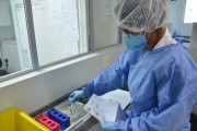 Coronavírus em SC: Parceria entre Lacen e Embrapa ampliará testes na região do Oeste
