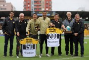 Barreto e Claudinho recebem hmenagens pelos jogos com a camisa do Tigre
