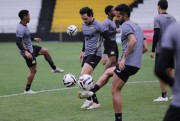Jogadores do Tigre treinam em prepara&ccedil;&atilde;o ao confronto contra o Ava&iacute;