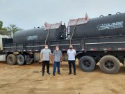 Governo de Içara recebe tanques de emulsão para usina de asfalto