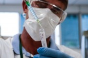 Secretaria de Saúde acompanha estudo da vacina tríplice viral no combate à Covid-19