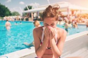 Doenças de verão: como evitar otites, dores de garganta e alergias respiratórias?