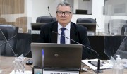 Vereador Carlito Rabelo apresenta indicações para melhorias em vias públicas