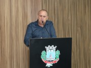 Mo&ccedil;&atilde;o de congratula&ccedil;&otilde;es pelos trabalhos volunt&aacute;rios no RS