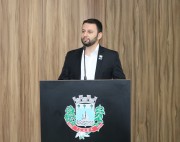  Robetti sugere fornecimento gratuito de abafadores de ru&iacute;dos a alunos com TEA   