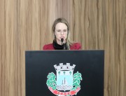 Rua Jos&eacute; Pavei carece de melhorias ressalta vereadora Carla