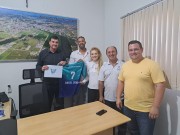 Ex-atleta profissional Angel Dennis &eacute; o novo treinador do v&ocirc;lei masculino de MF