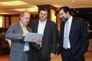 Projeto de Mobilidade El&eacute;trica &eacute; entregue ao Ministro de Minas