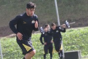 Barreto sente problema muscular e deixa o treino do Tigre