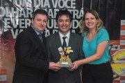 Propriet&aacute;rio da Farm&aacute;cia Paran&aacute; comenta Destaque Rinconense 2016