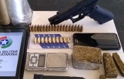 PPT encontra armamento e drogas com dupla investigada
