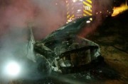 Caminhonete é destruída por incêndio em Linha Três Ribeirões