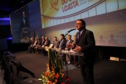 Colombo destaca compromisso de n&atilde;o aumentar impostos