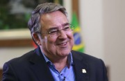 Antecipa&ccedil;&atilde;o da metade do 13&ordm; sal&aacute;rio para servidores 