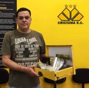 S&oacute;cio leva kit de produtos oficiais no m&ecirc;s de setembro