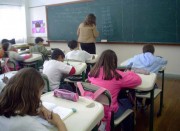 Governo de SC anuncia pagamento do piso para professores