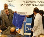 Temer promete terminar obra do Instituto do C&eacute;rebro do Rio