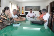 Servidores de Maracajá entregam lista de reivindicações à administração